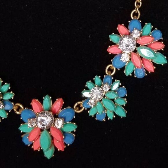 J Crew Pink Blue Rhinestone Flower Necklace - Picture 8 of 10